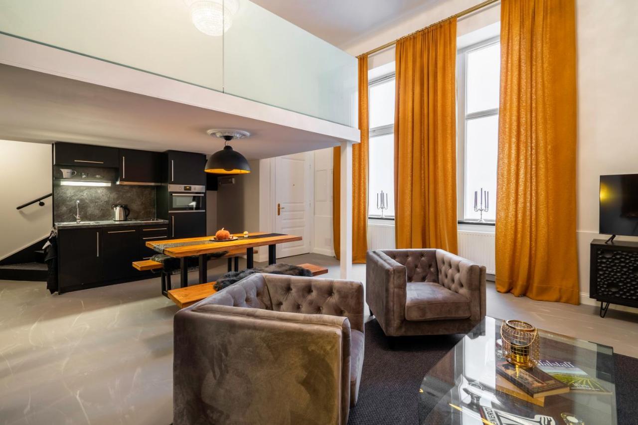 The Kiss - Luxurioeses City Loft Am Naschmarkt Виена Екстериор снимка