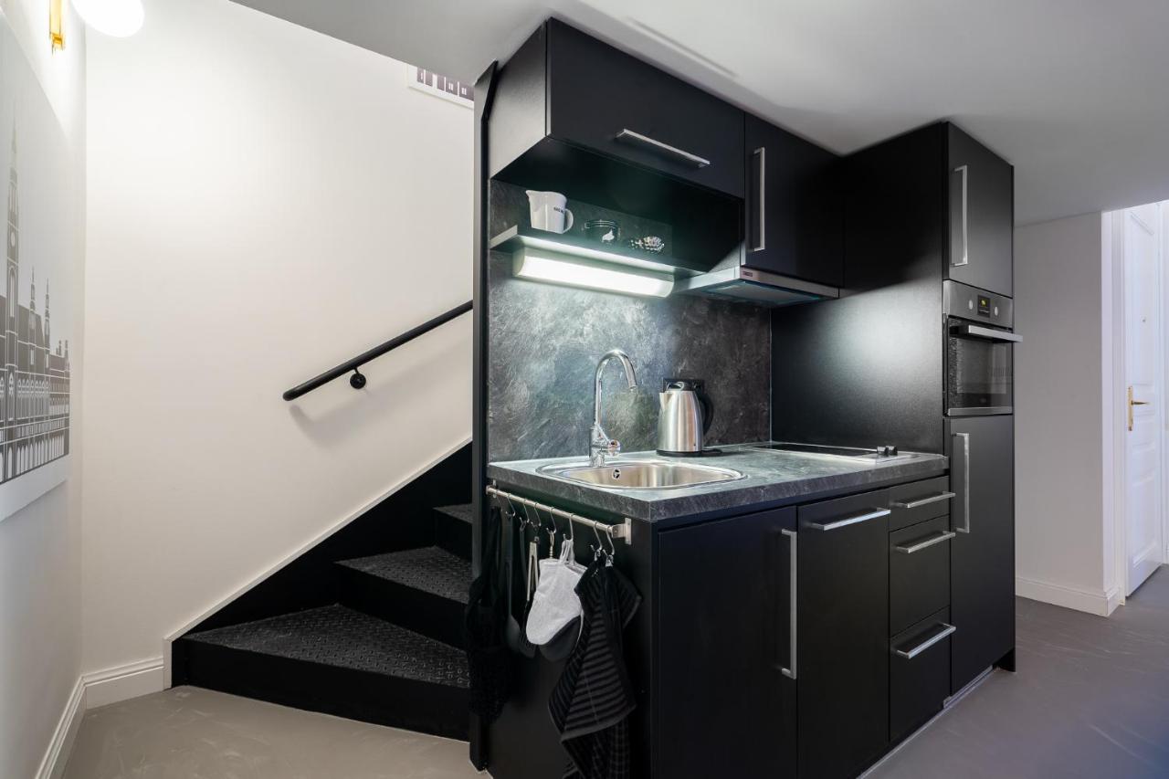 The Kiss - Luxurioeses City Loft Am Naschmarkt Виена Екстериор снимка